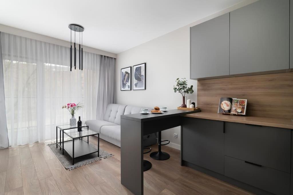 Easy Rent Apartments - Wettera II Lublin Exteriör bild