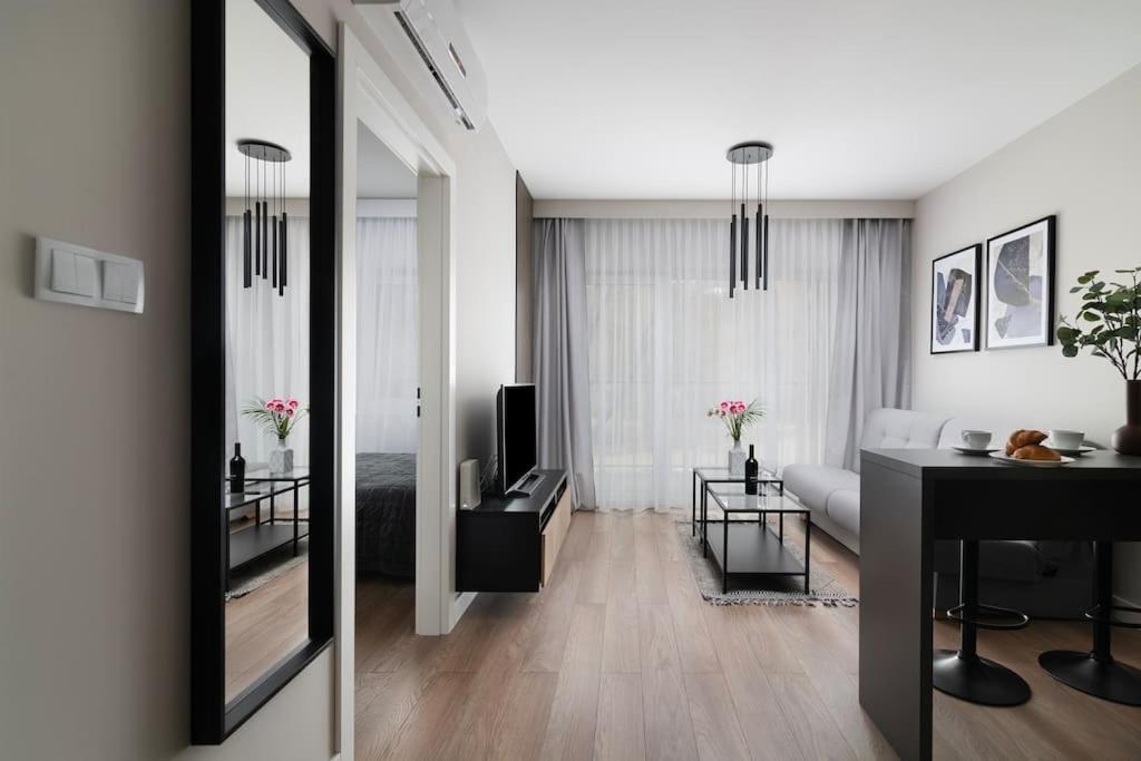 Easy Rent Apartments - Wettera II Lublin Exteriör bild